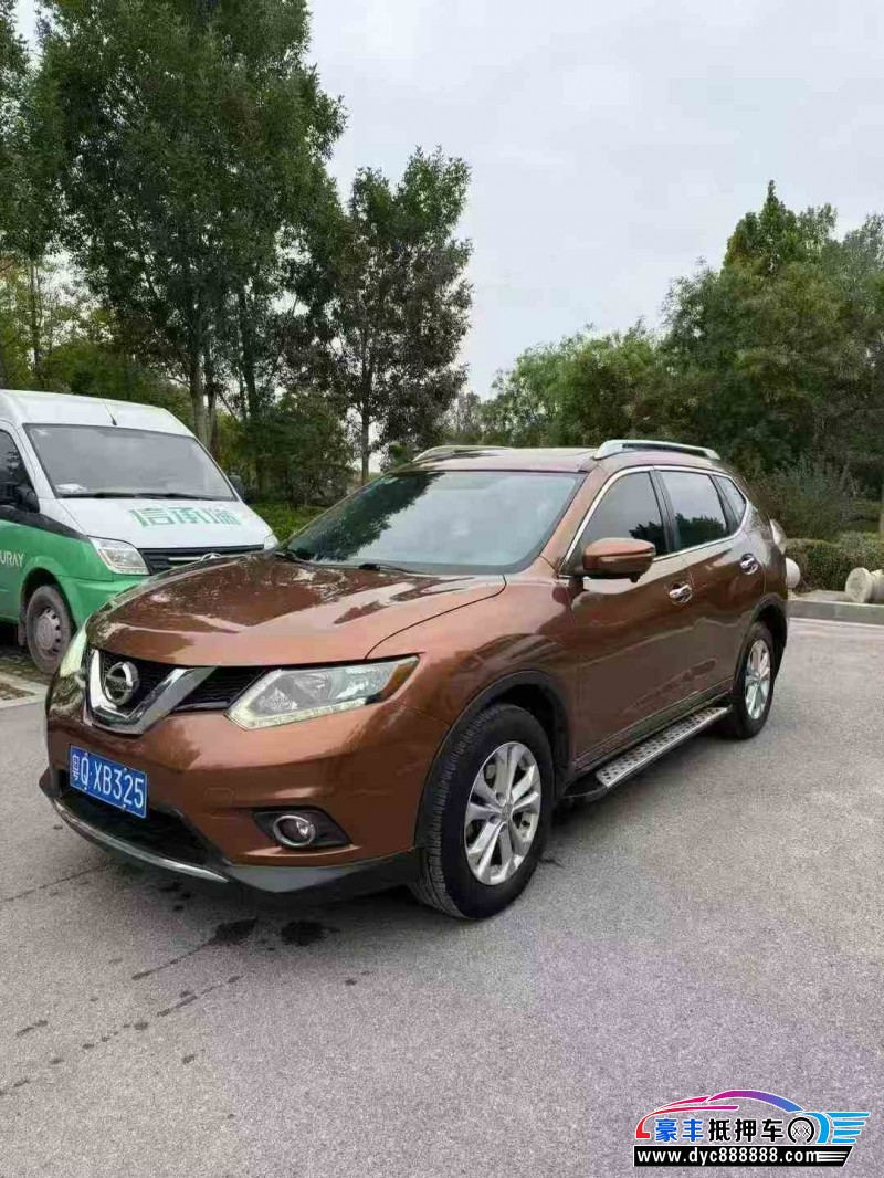 15年日产奇骏SUV抵押车出售