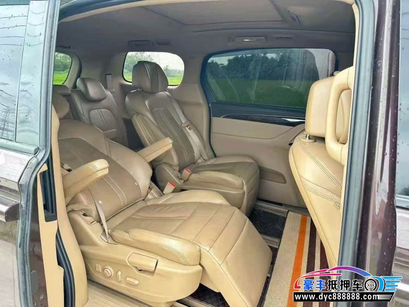 17年别克GL8MPV抵押车出售