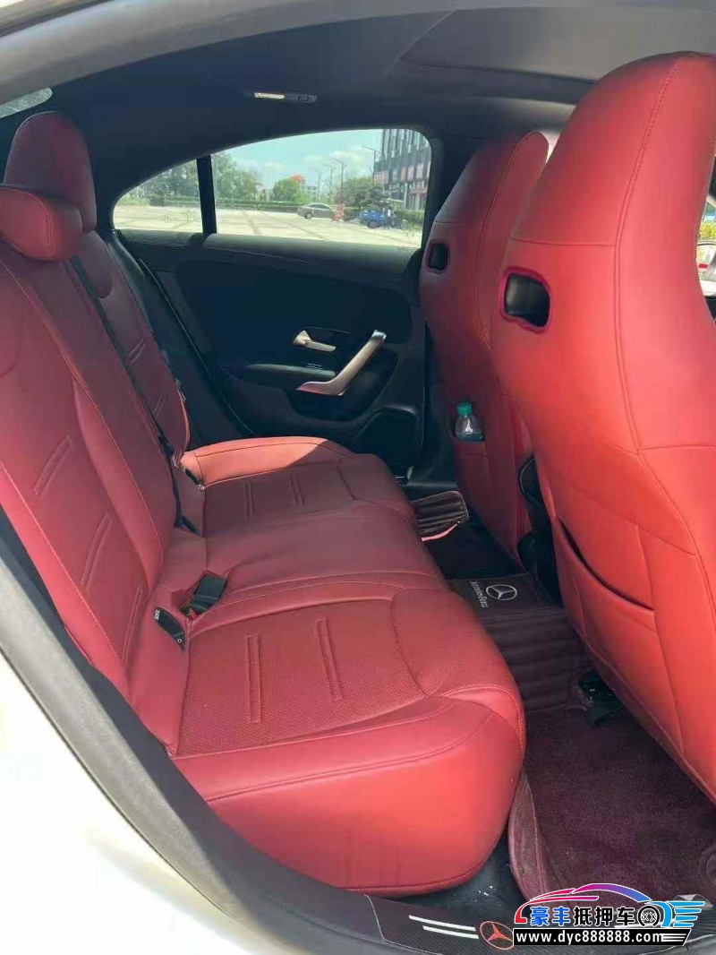 20年奔驰CLA轿车抵押车出售