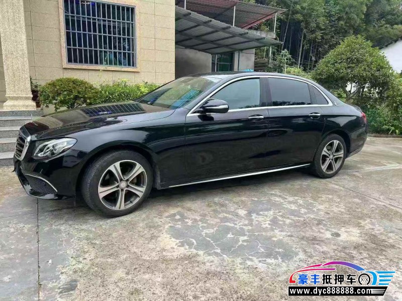 16年奔驰E轿车抵押车出售