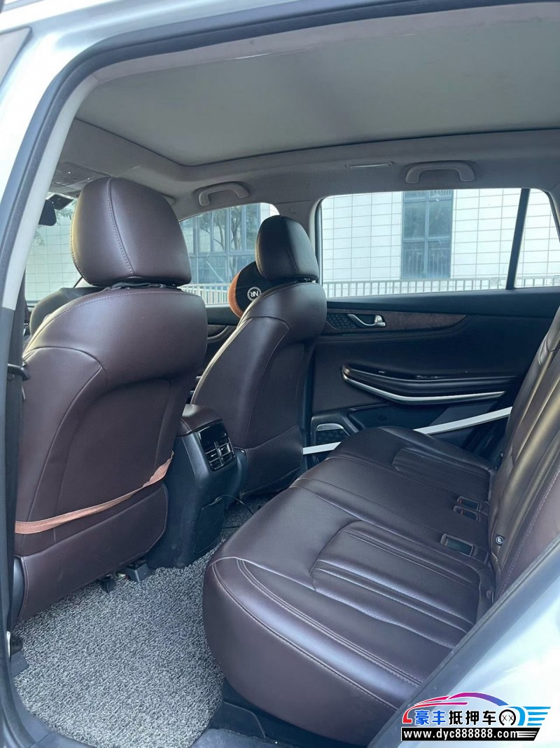 18年长安CS75轿车抵押车出售