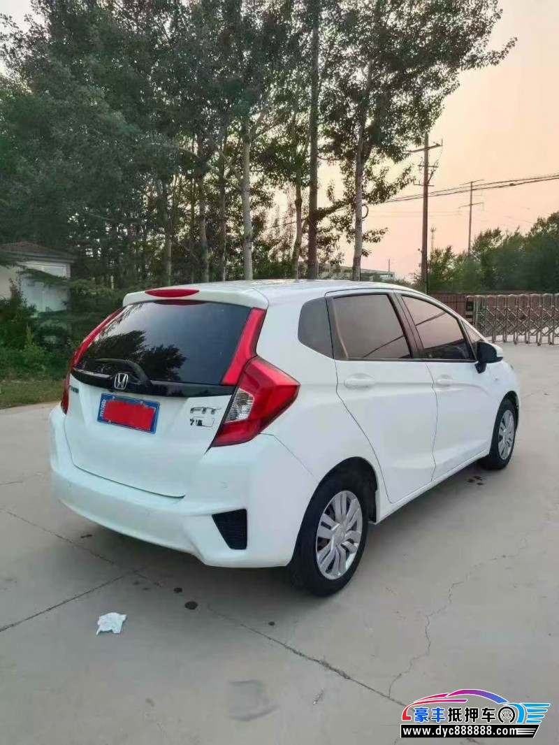 16年本田飞度轿车抵押车出售