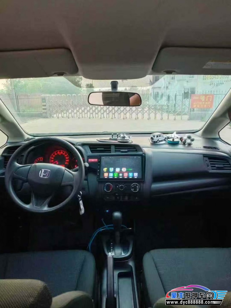 16年本田飞度轿车抵押车出售