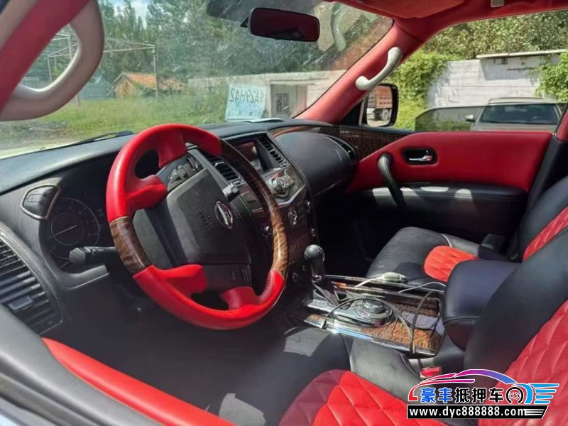 19年日产途乐轿车抵押车出售