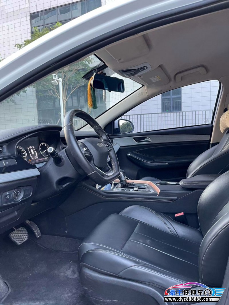 21年奇瑞艾瑞泽5轿车抵押车出售