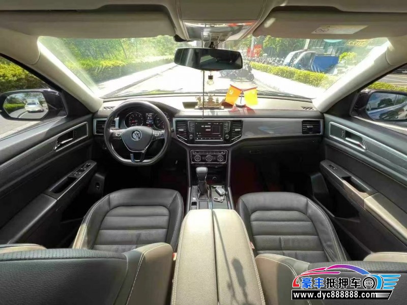 18年大众途昂轿车抵押车出售