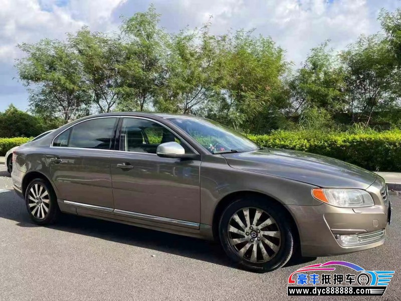 14年沃尔沃S80L轿车抵押车出售