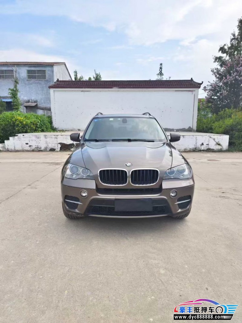 13年宝马X5轿车抵押车出售