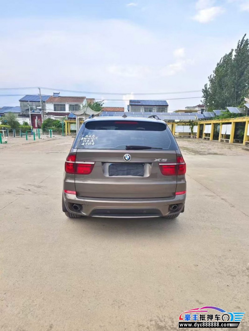 13年宝马X5轿车抵押车出售