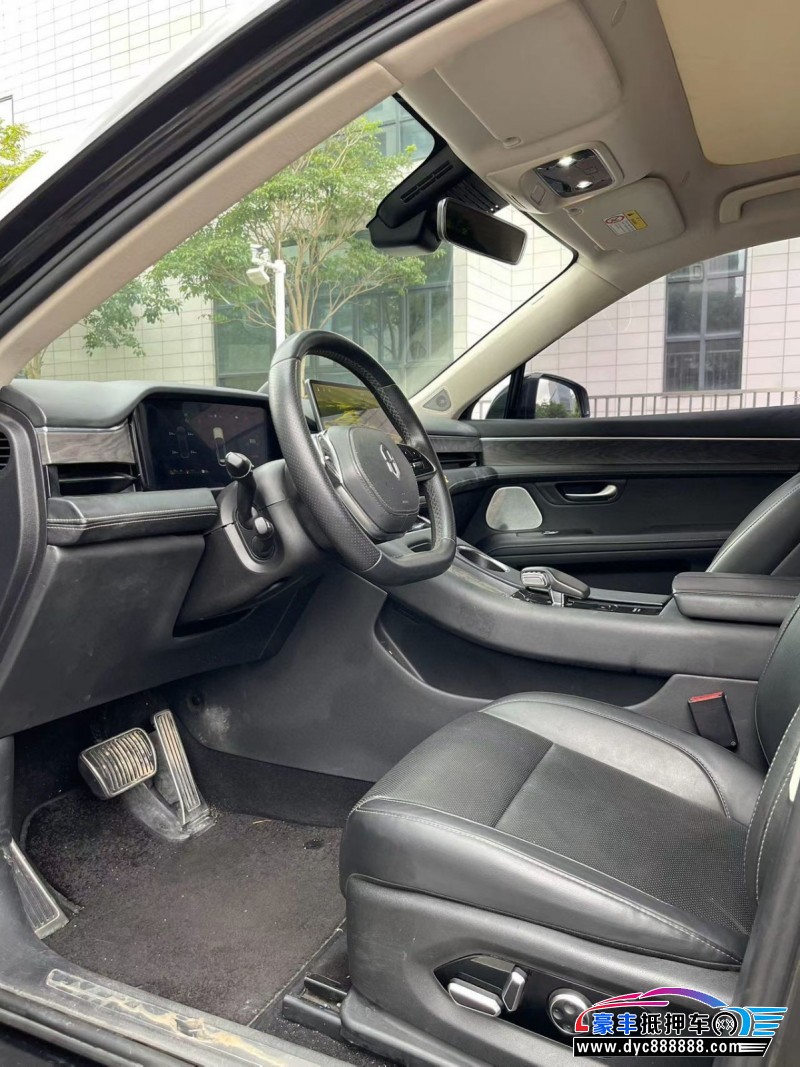 22年华为问界轿车抵押车出售