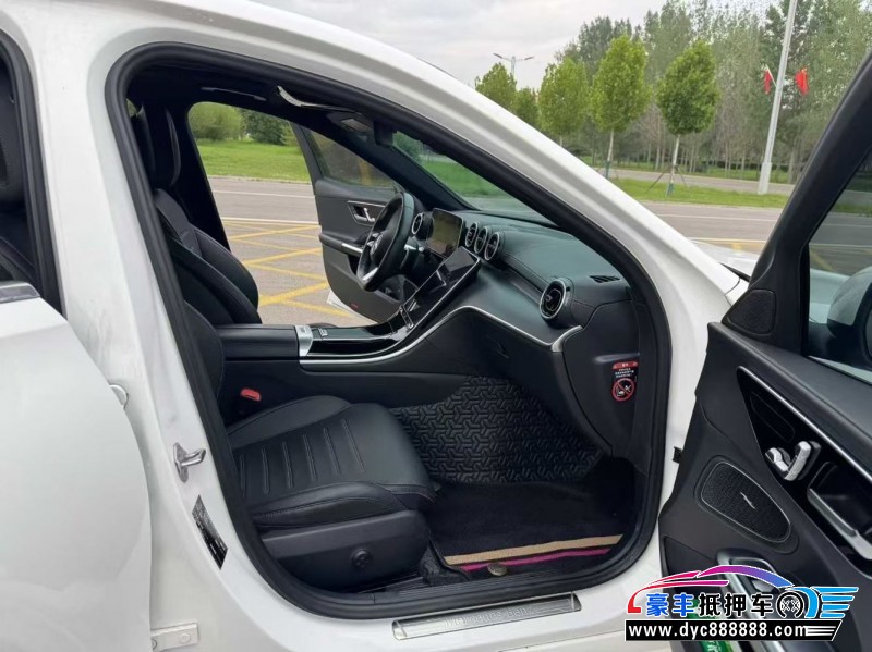 23年奔驰C轿车抵押车出售