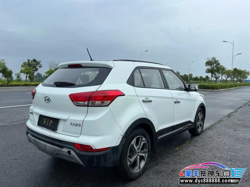 18年现代ix25轿车抵押车出售