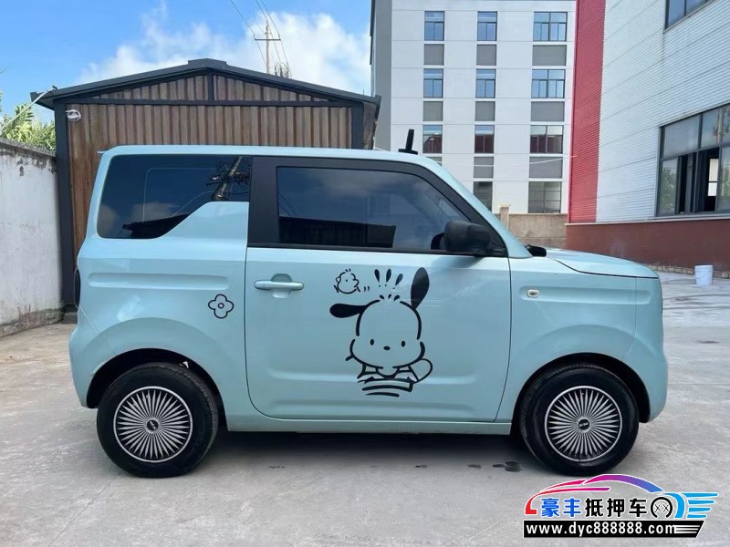 23年吉利熊猫轿车抵押车出售