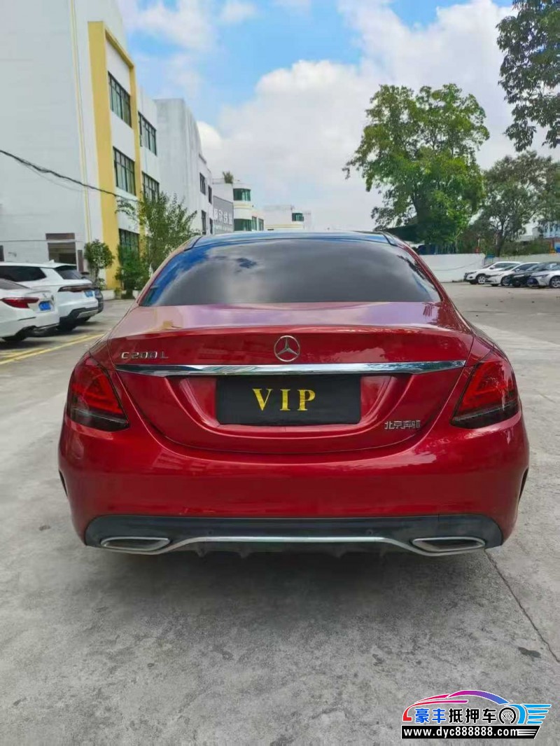 21年奔驰C轿车抵押车出售