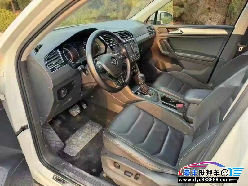 17年大众途观L轿车抵押车出售