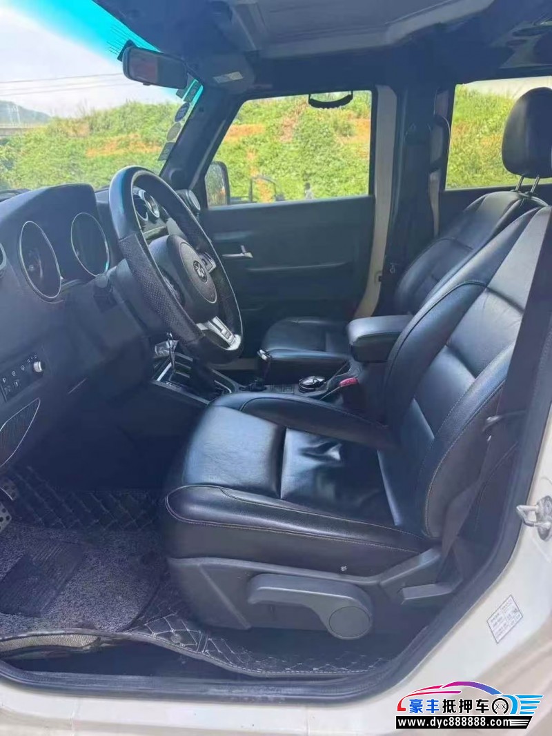 17年北京BJ40轿车抵押车出售