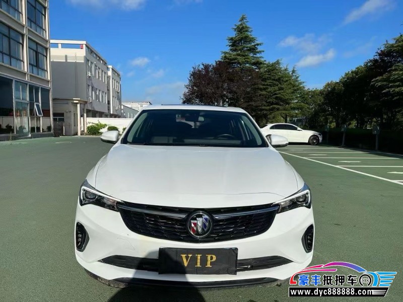 22年别克威朗轿车抵押车出售