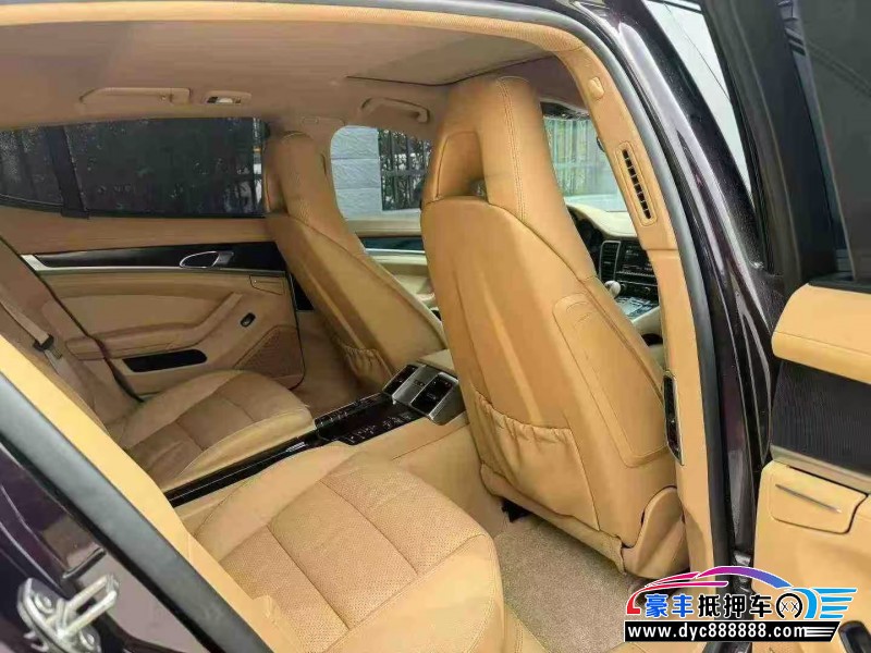 12年保时捷帕纳梅拉轿车抵押车出售