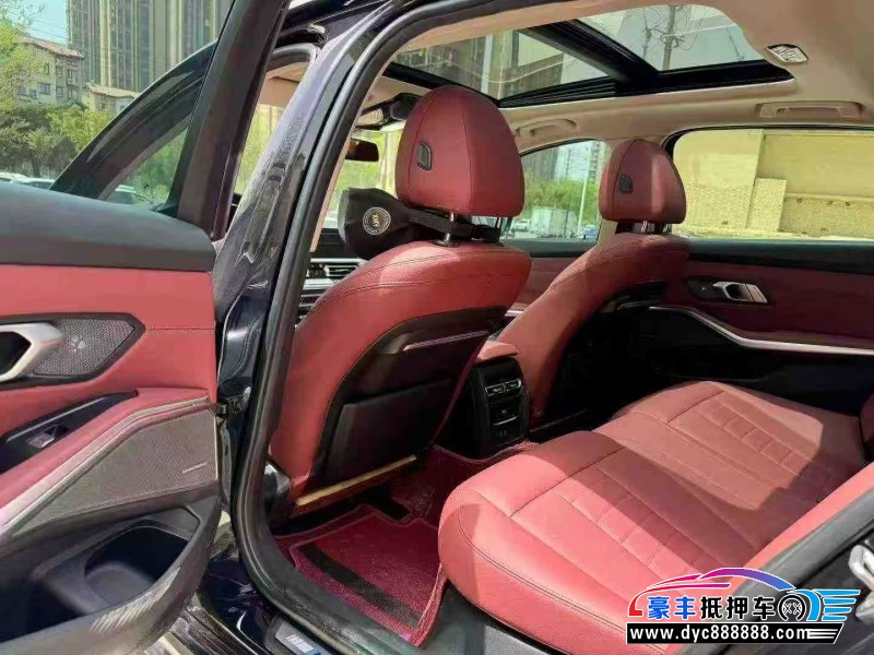 21年宝马3系轿车抵押车出售