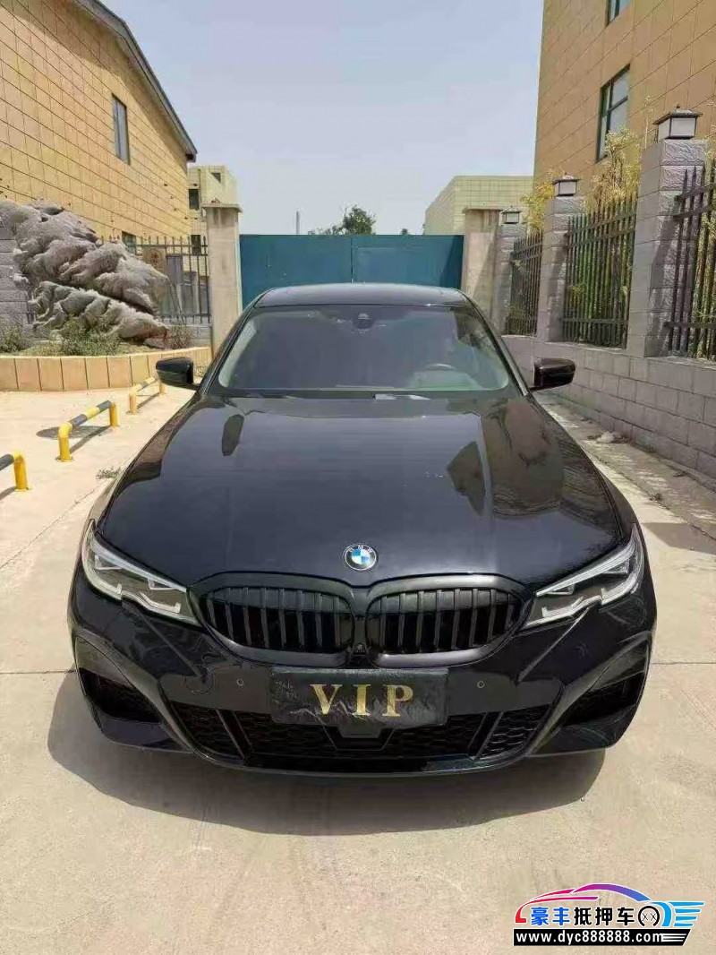 21年宝马3系轿车抵押车出售