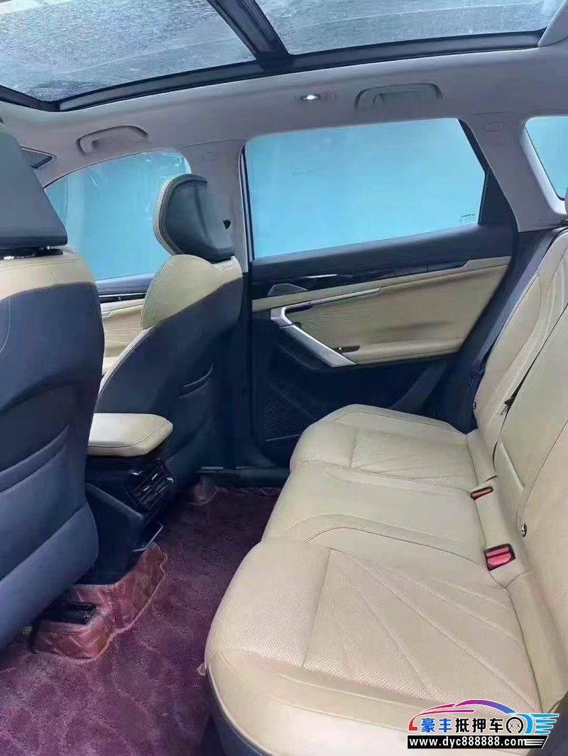 23年吉利博越轿车抵押车出售