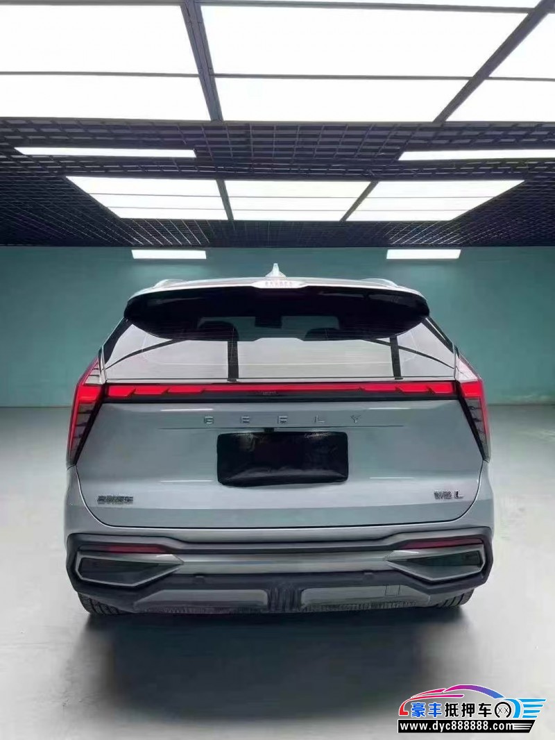 23年吉利博越轿车抵押车出售