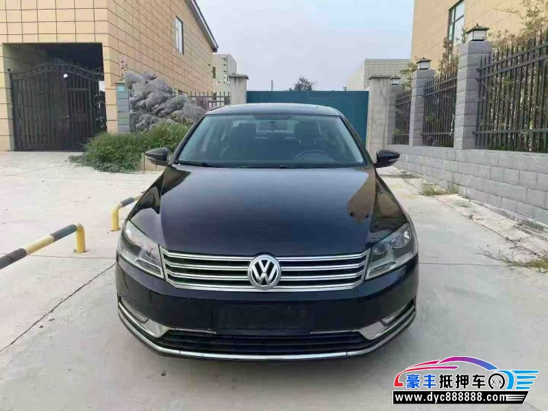 14年大众迈腾轿车抵押车出售