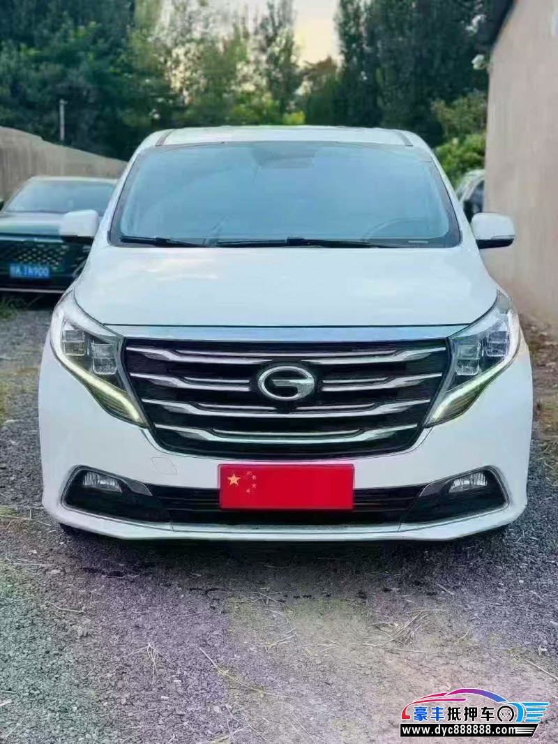 19年传祺M8轿车抵押车出售