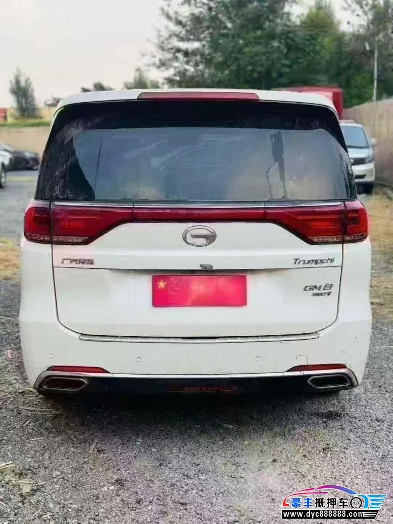 19年传祺M8轿车抵押车出售