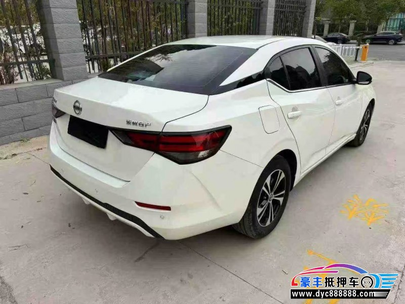 22年日产轩逸轿车抵押车出售