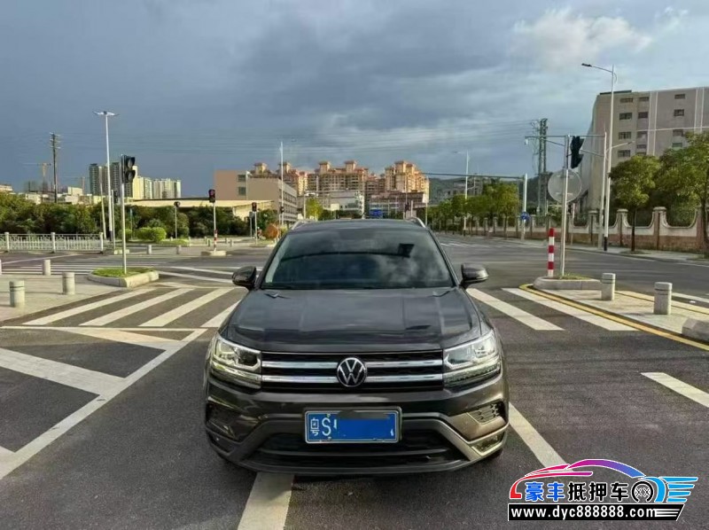 23年大众途岳轿车抵押车出售