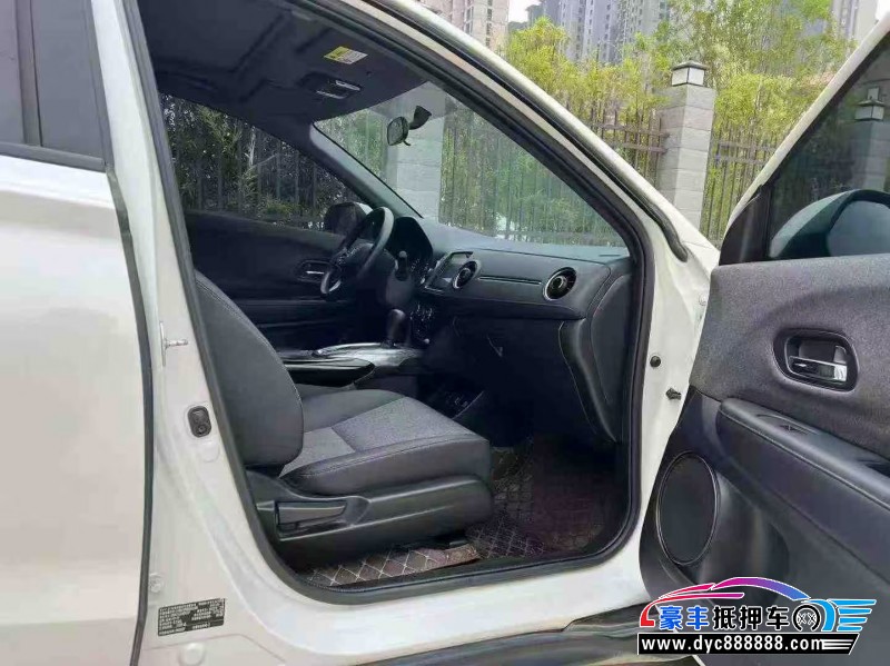 22年本田XRV轿车抵押车出售