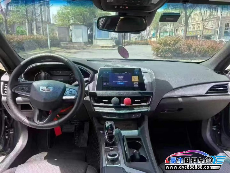 22年凯迪拉克CT5轿车抵押车出售