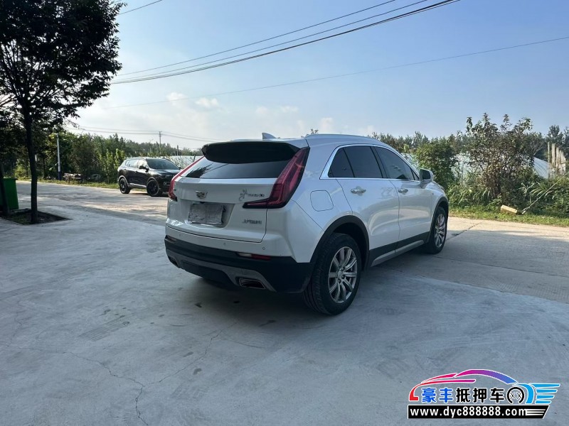 19年凯迪拉克XT4轿车抵押车出售