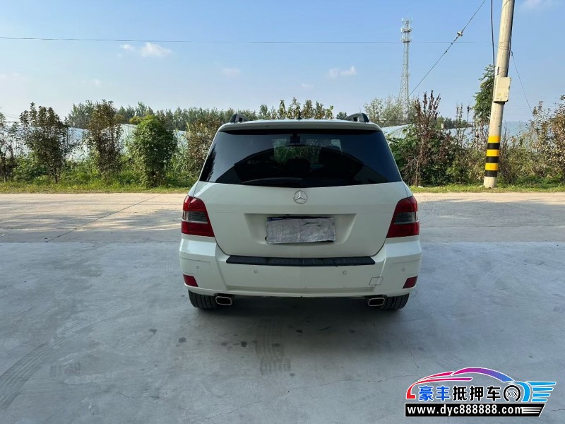 12年奔驰GLK轿车抵押车出售