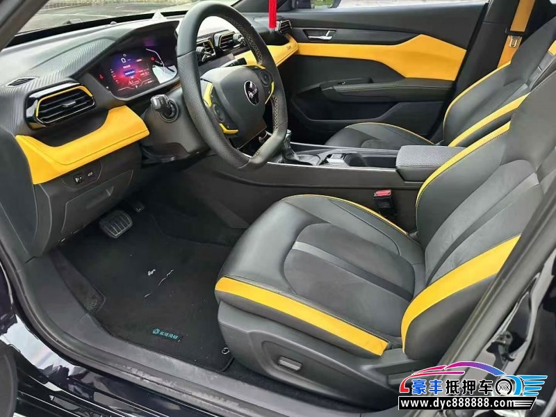 23年东风风神奕炫轿车抵押车出售