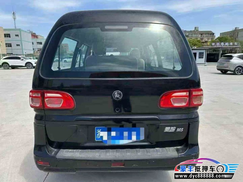 22年东风风行菱智轿车抵押车出售