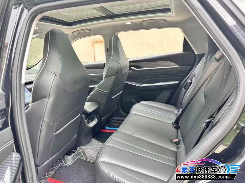 24年东风风神浩瀚轿车抵押车出售