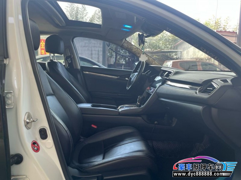 17年本田思域轿车抵押车出售