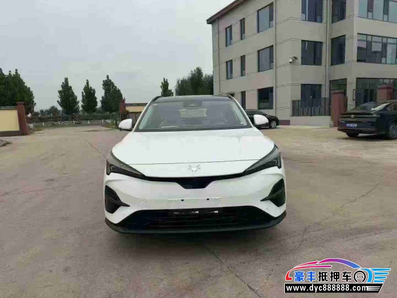 25年极狐阿尔法T轿车抵押车出售