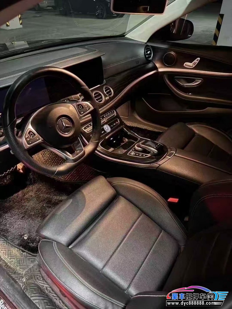 18年奔驰E轿车抵押车出售