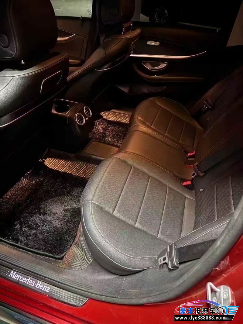 18年奔驰E轿车抵押车出售