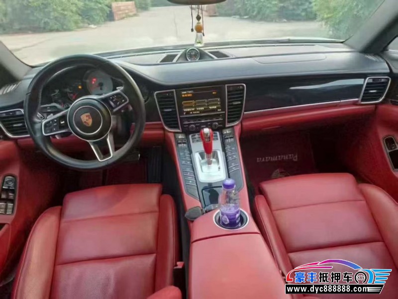 15年保时捷帕纳梅拉轿车抵押车出售