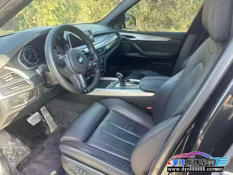 17年宝马X5轿车抵押车出售