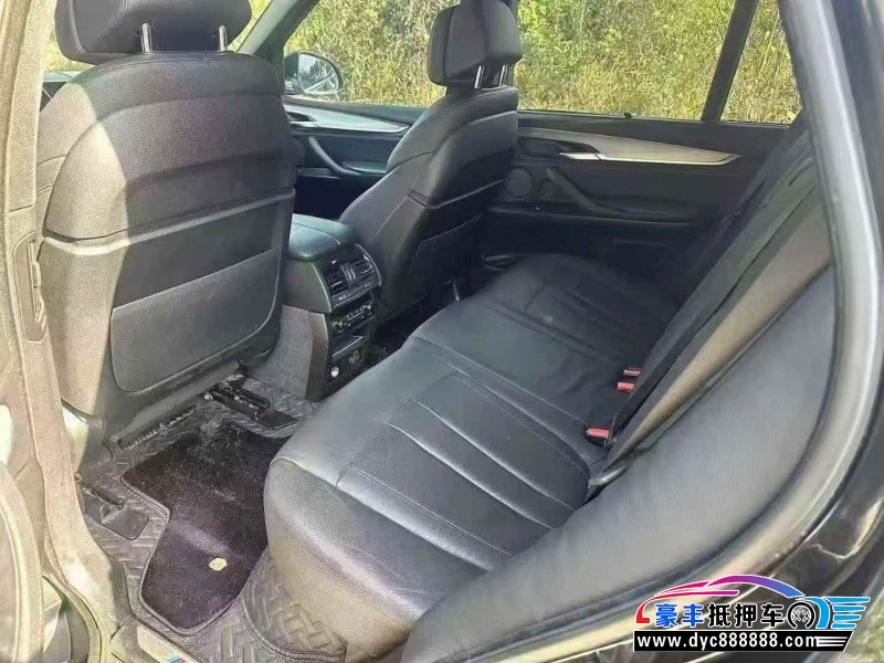 17年宝马X5轿车抵押车出售