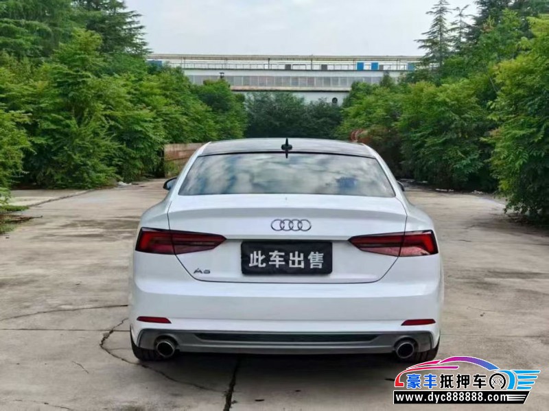 18年奥迪A5轿车抵押车出售
