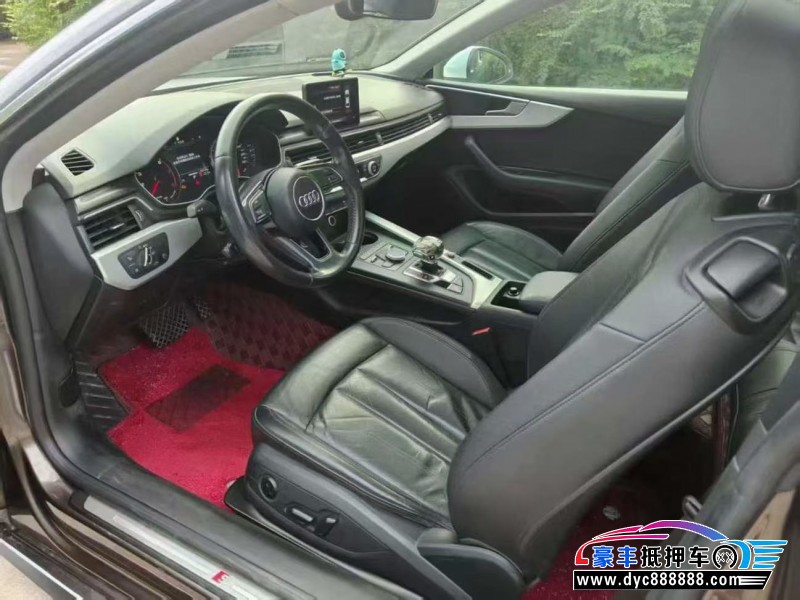 18年奥迪A5轿车抵押车出售