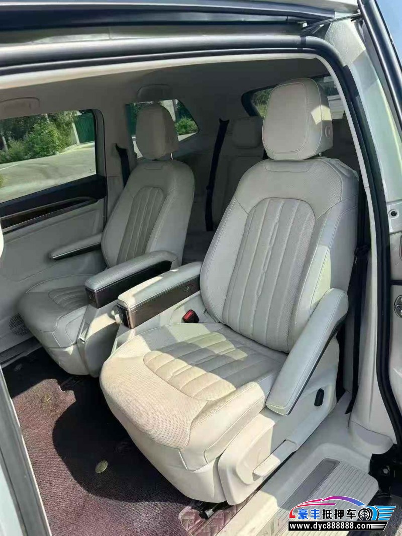 23年大众蔚然轿车抵押车出售