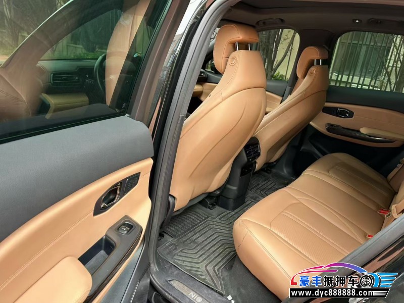 21年蔚来ES6轿车抵押车出售