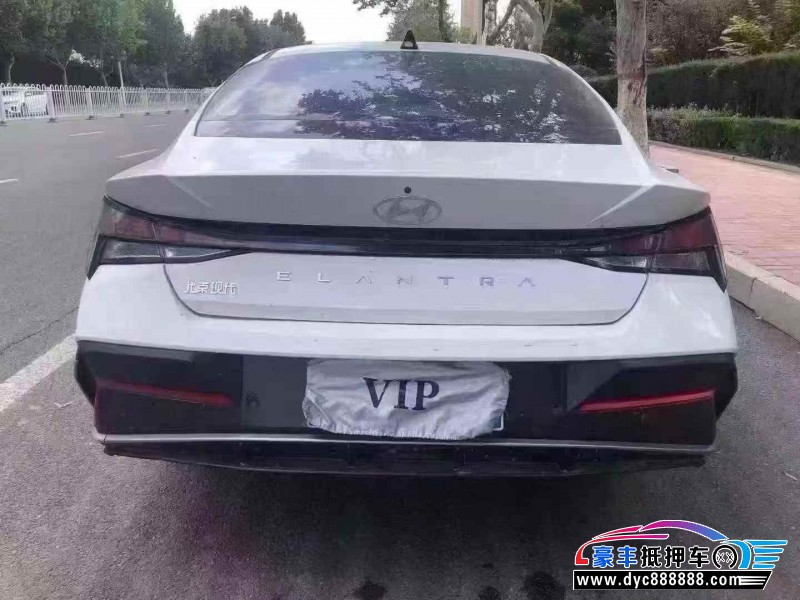 24年现代伊兰特轿车抵押车出售